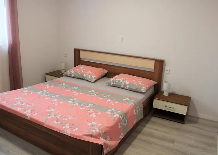 Apartment Milwe Ražanac